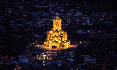 Tbilisi Trinity Cathedral at night