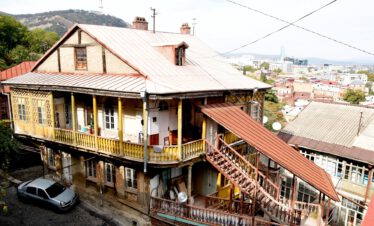 Bicycle tour cycling trip bike tour MTB mountain bike journey Georgia Tbilisi Batumi Caucasus road landscape Tsalka Paravani Vardzia Borjomi Abastumani Guria Black Sea Kaukasus-Reisen small group individual book proposal route guide