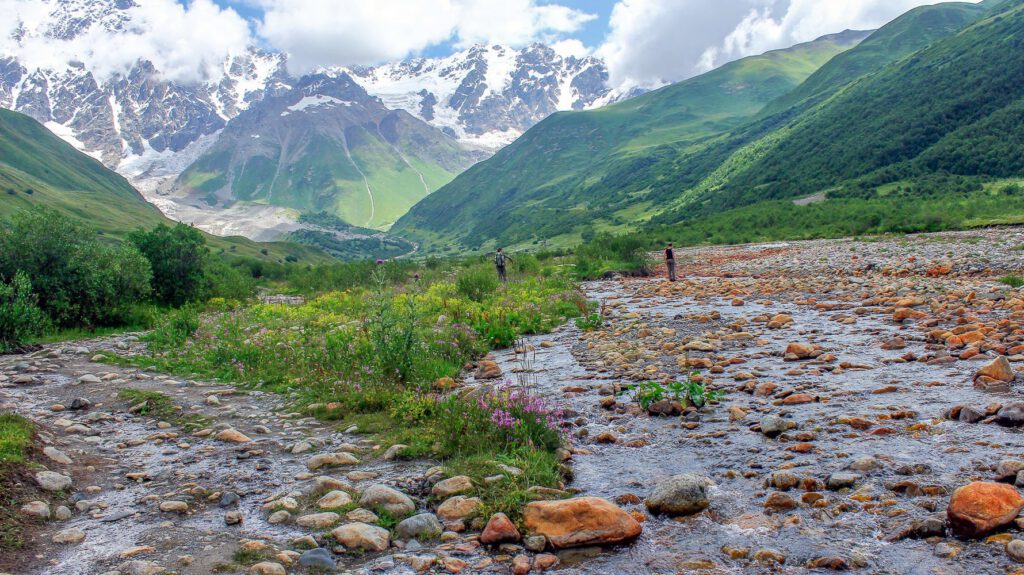 Hiking tour Svaneti Georgia with Kaukasus-Reisen